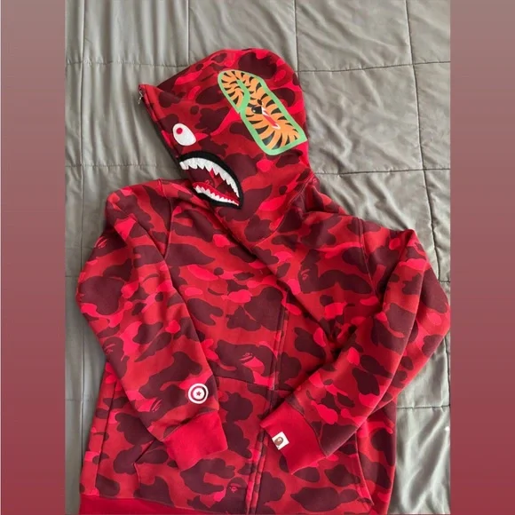 Red bapsta hoodie